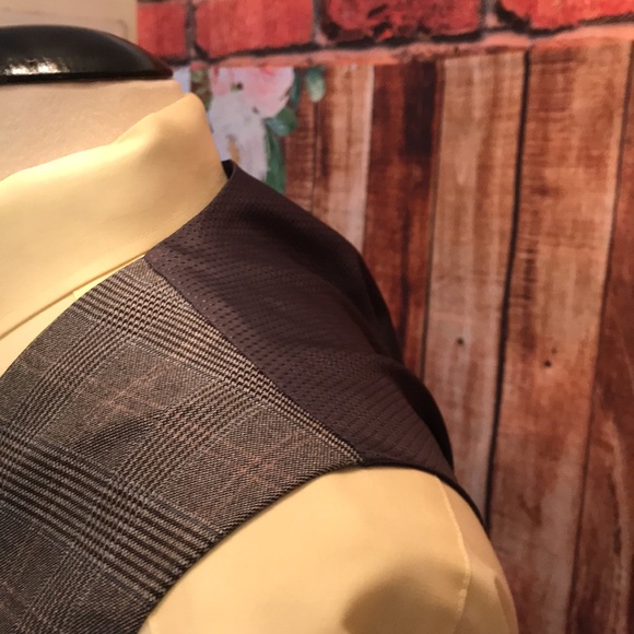 Dress Vest - Picture 10 of 17